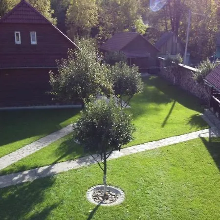 зачаровані карпати, Ferienhaus Volovets