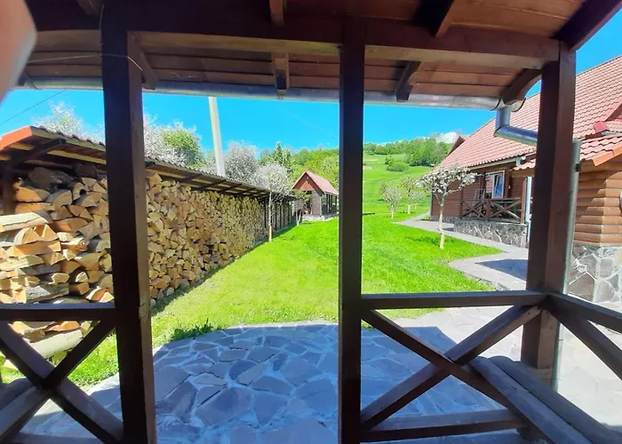 Holiday home зачаровані карпати, *