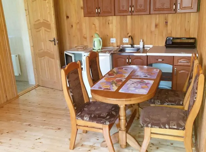 Holiday home зачаровані карпати, Volovets