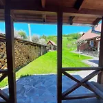 Casa vacanze зачаровані карпати, *