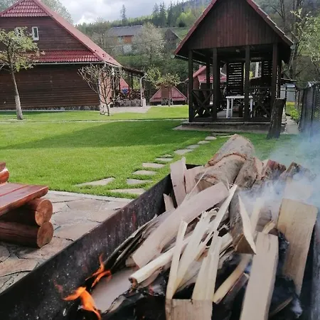 зачаровані карпати, Prázdninový dům Volovec